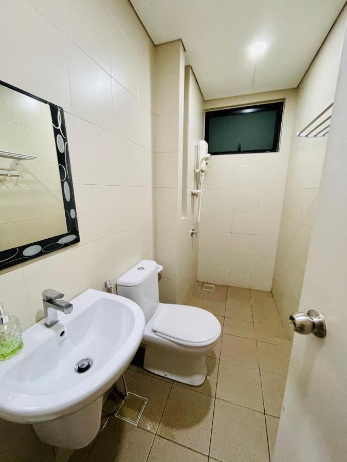 Homestay I-City Cantik, Tenang, Wifi, 4K Smart Tv, Netflix, Coway, Free Parking Shah Alam Exterior foto